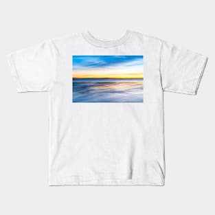 Colorful fun evoking coastal morning light intriguing impressionist style image Kids T-Shirt